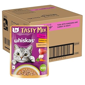Whiskas Adult (1+ year) Tasty Mix Wet Cat Food Made With Real Fish, Tuna With Kanikama And Carrot in Gravy, 80g