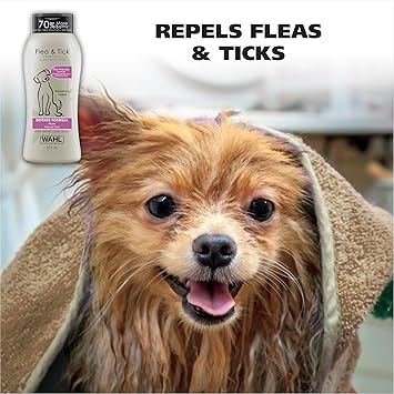 Wahl Flea and Tick Shampoo, Rosemary Cedar, 710ml - Image 2